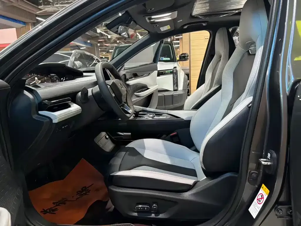 Changan UNI-V iDD 2024 из CN, фото 9