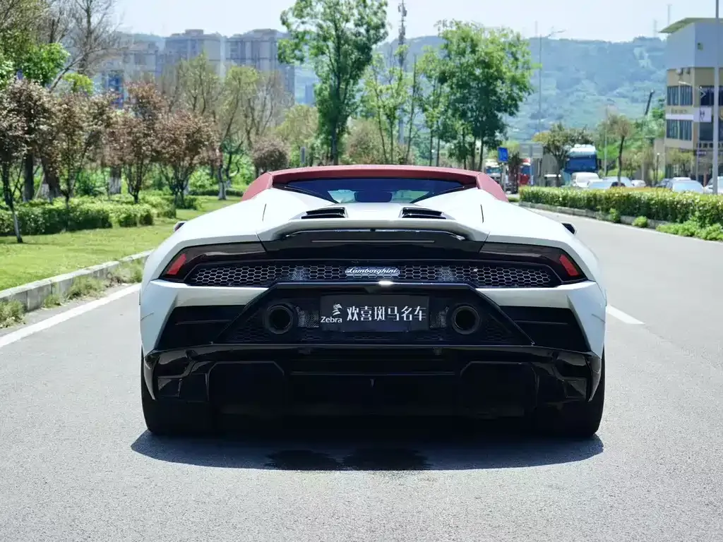 Lamborghini Huracan — фото 6