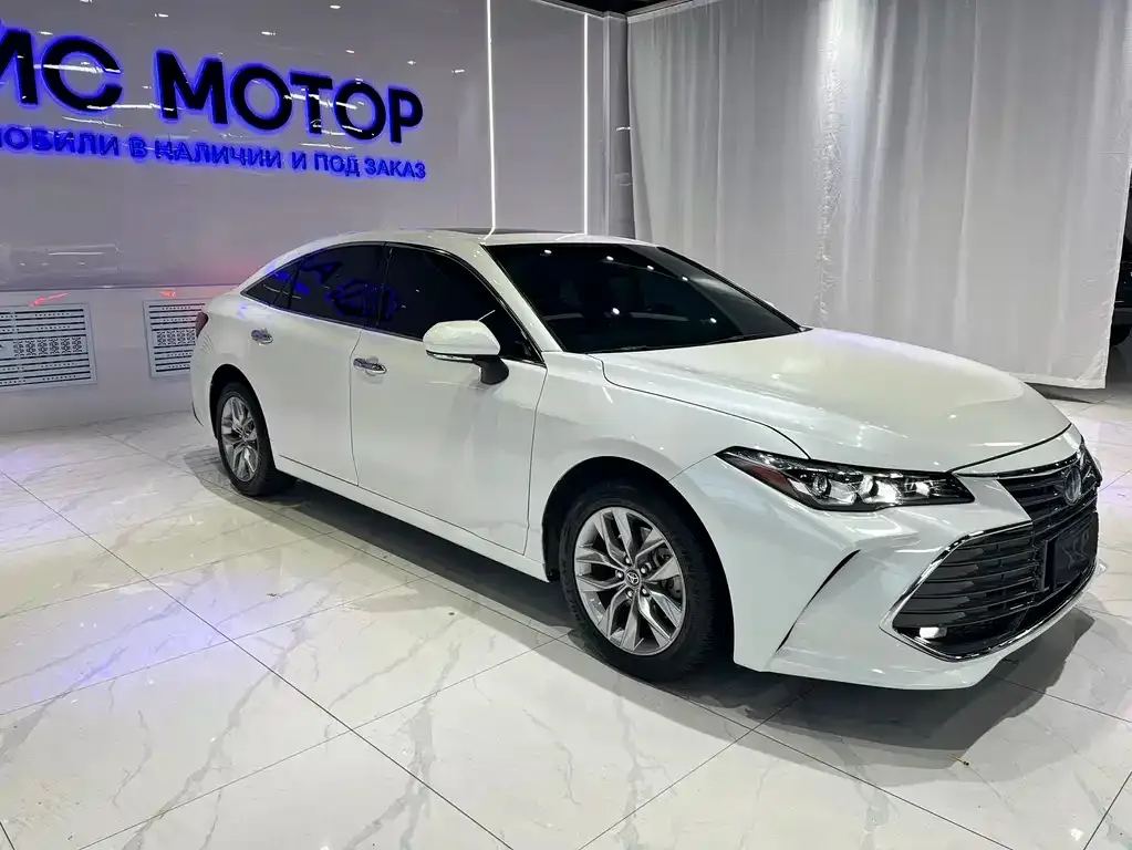 Toyota Avalon 2021 из CN, фото 3