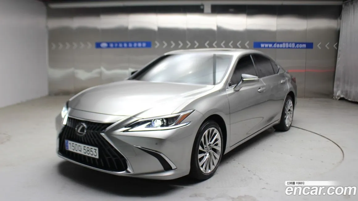 Lexus ES 2023 из KR, фото 1