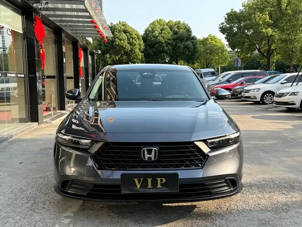 Honda Accord — фото 2