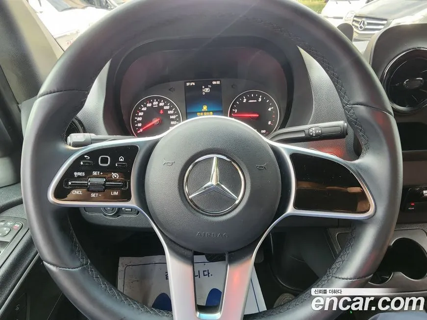 Mercedes-Benz Sprinter 2023 из KR, фото 9