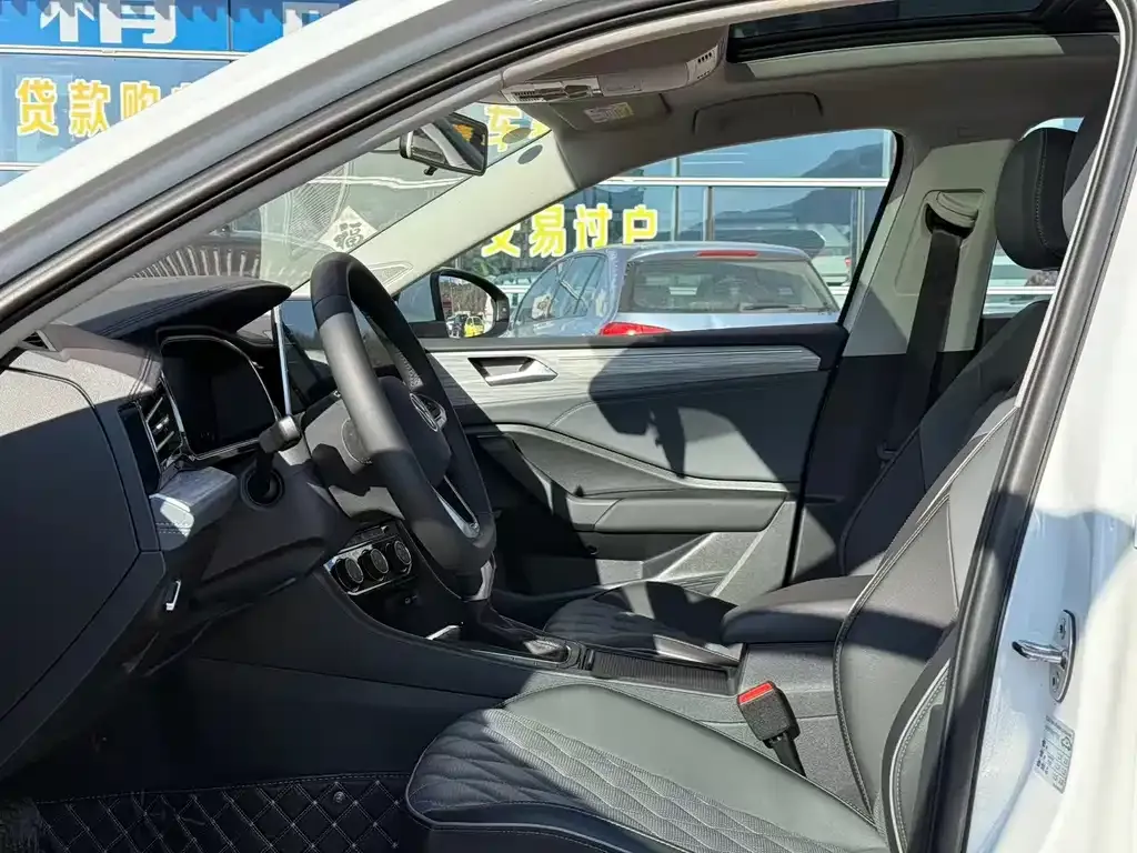 Volkswagen Sagitar 2024 из CN, фото 5