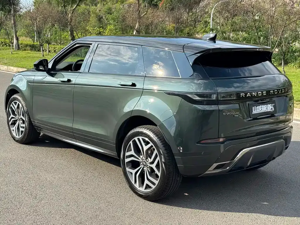 Land Rover Evoque 2023 из CN, фото 6
