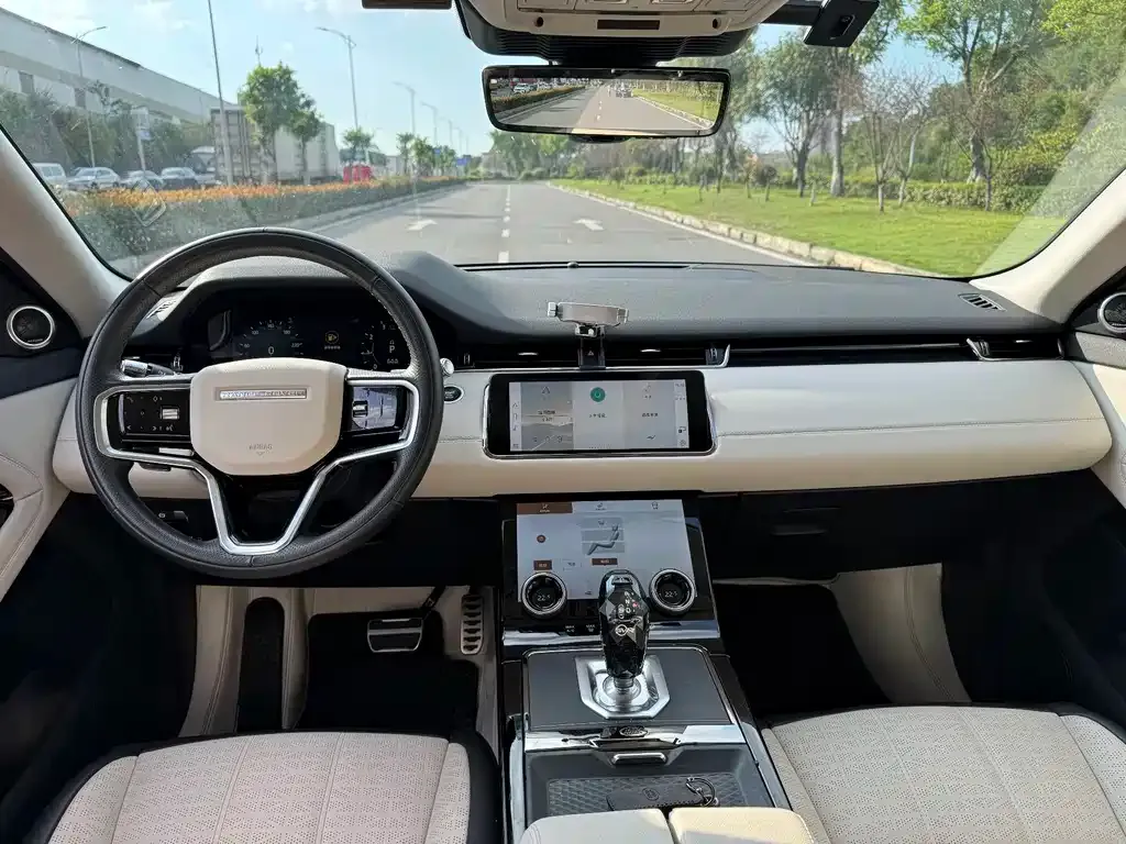 Land Rover Evoque 2023 из CN, фото 8