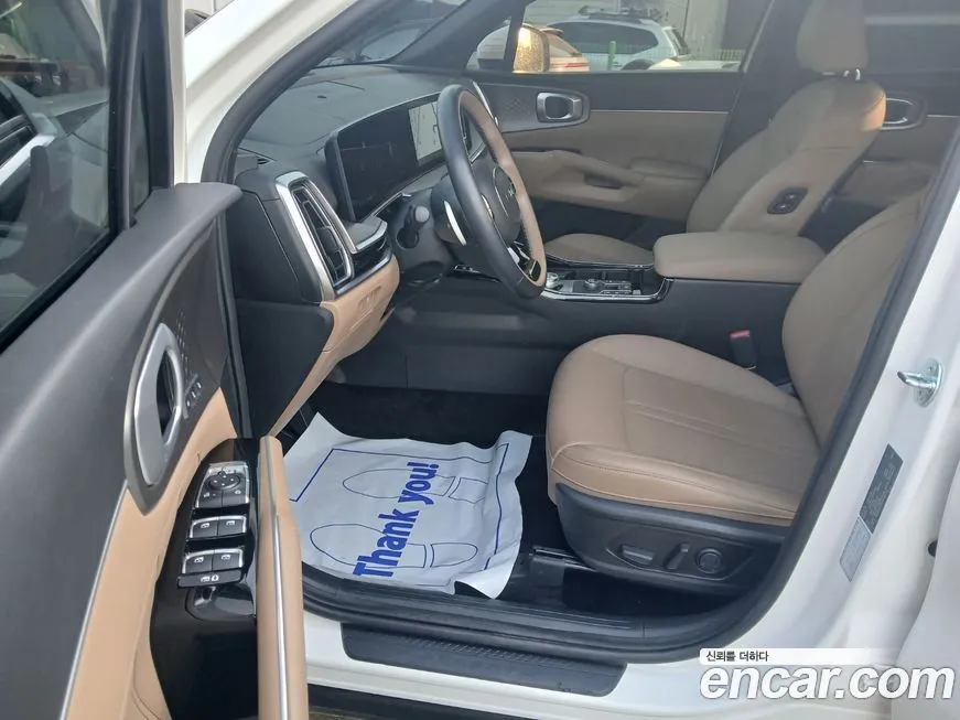 Kia Sorento — фото 8