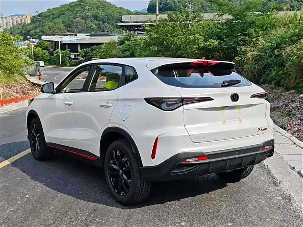 Changan X5 PLUS — фото 9
