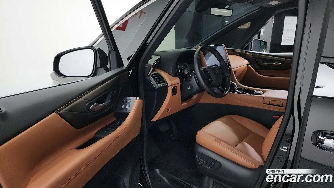 Toyota Alphard — фото 10