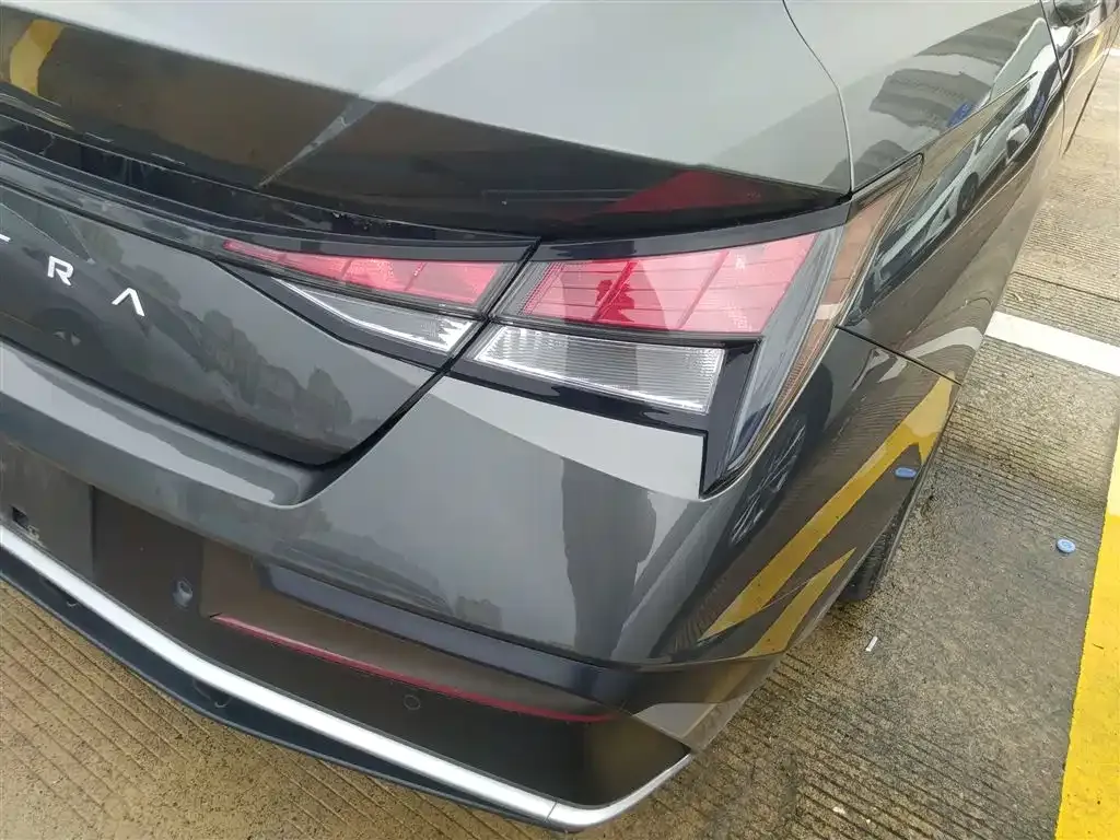 Hyundai Elantra 2024 из CN, фото 8