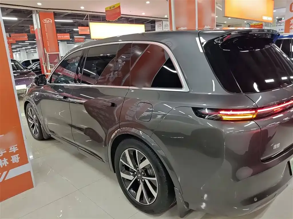Li Auto L8 2023 из CN, фото 5