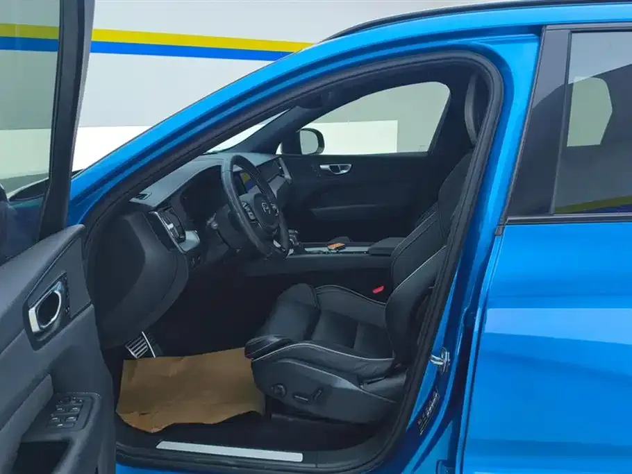 [object Object] XC60 2021 из CN, фото 9