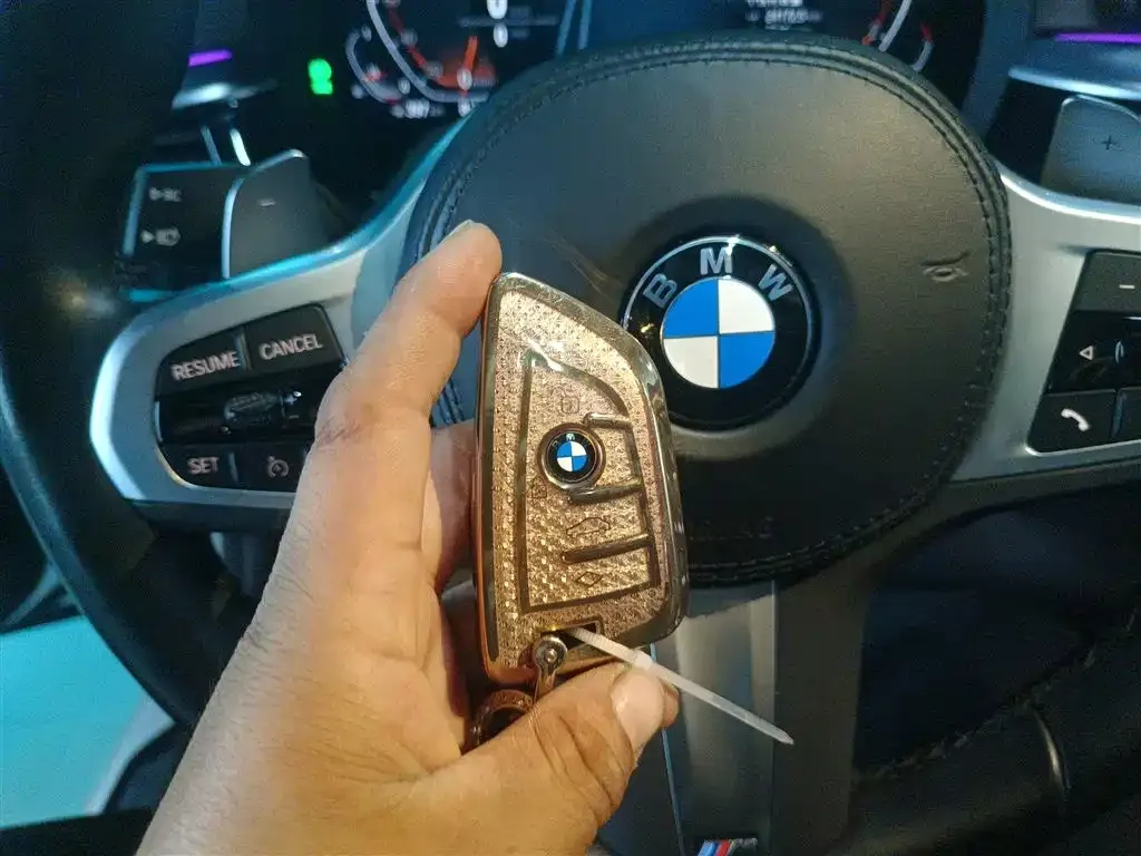 BMW 5 Series 2022 из CN, фото 9
