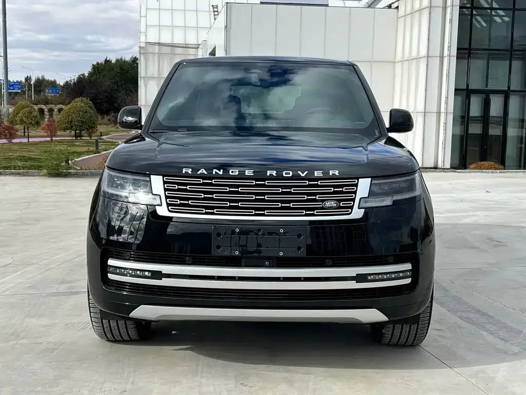 Land Rover Range Rover 2024 из CN, фото 2