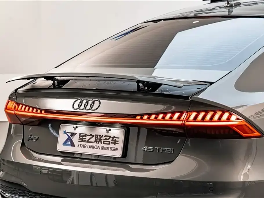 Audi A7 — фото 10