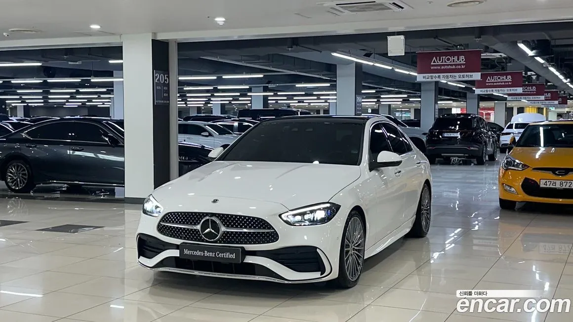 Mercedes-Benz C-Class — фото 1