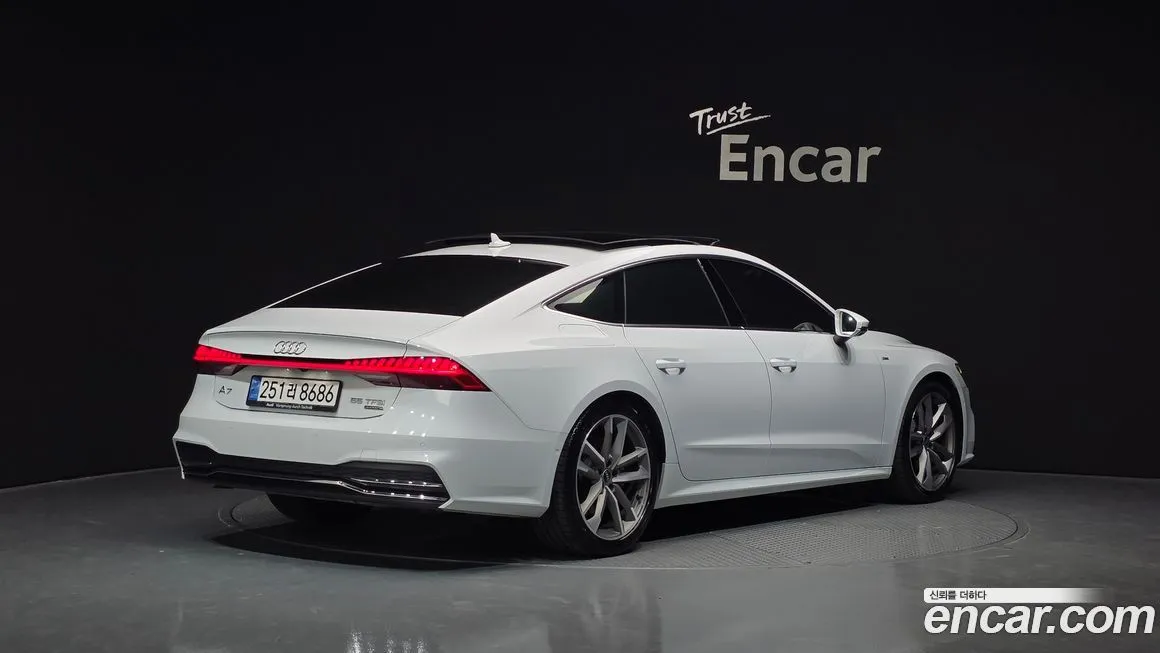 Audi A7 2021 из KR, фото 2