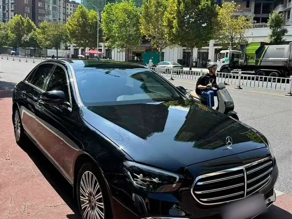Mercedes-Benz E-Class 2023 из CN, фото 3