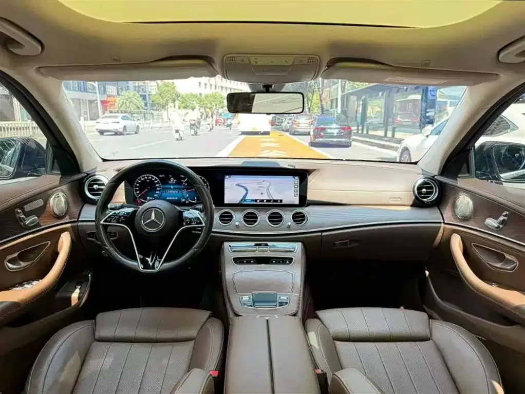 Mercedes-Benz E-Class 2023 из CN, фото 8