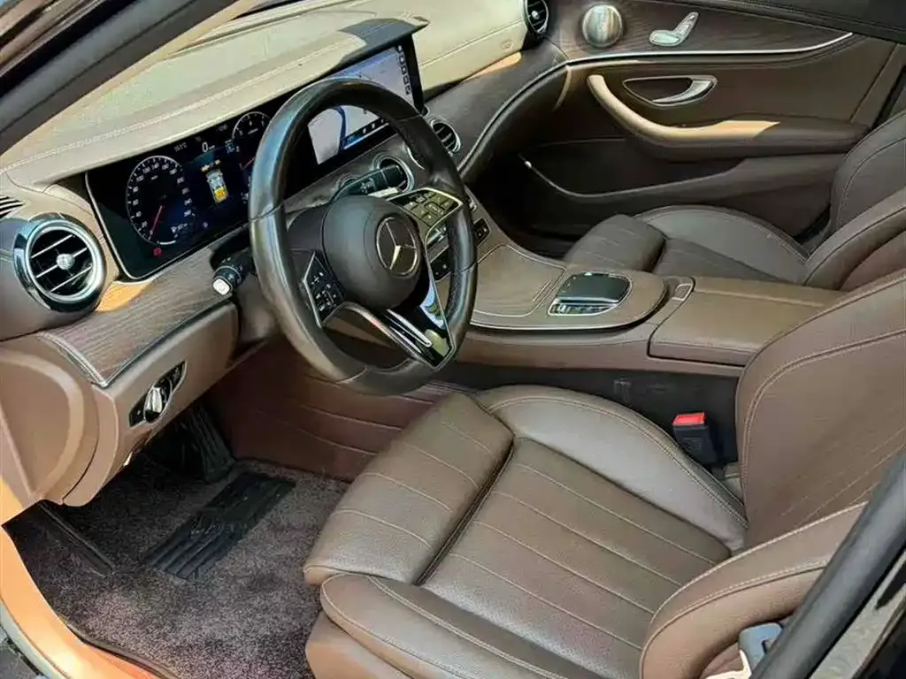 Mercedes-Benz E-Class 2023 из CN, фото 9