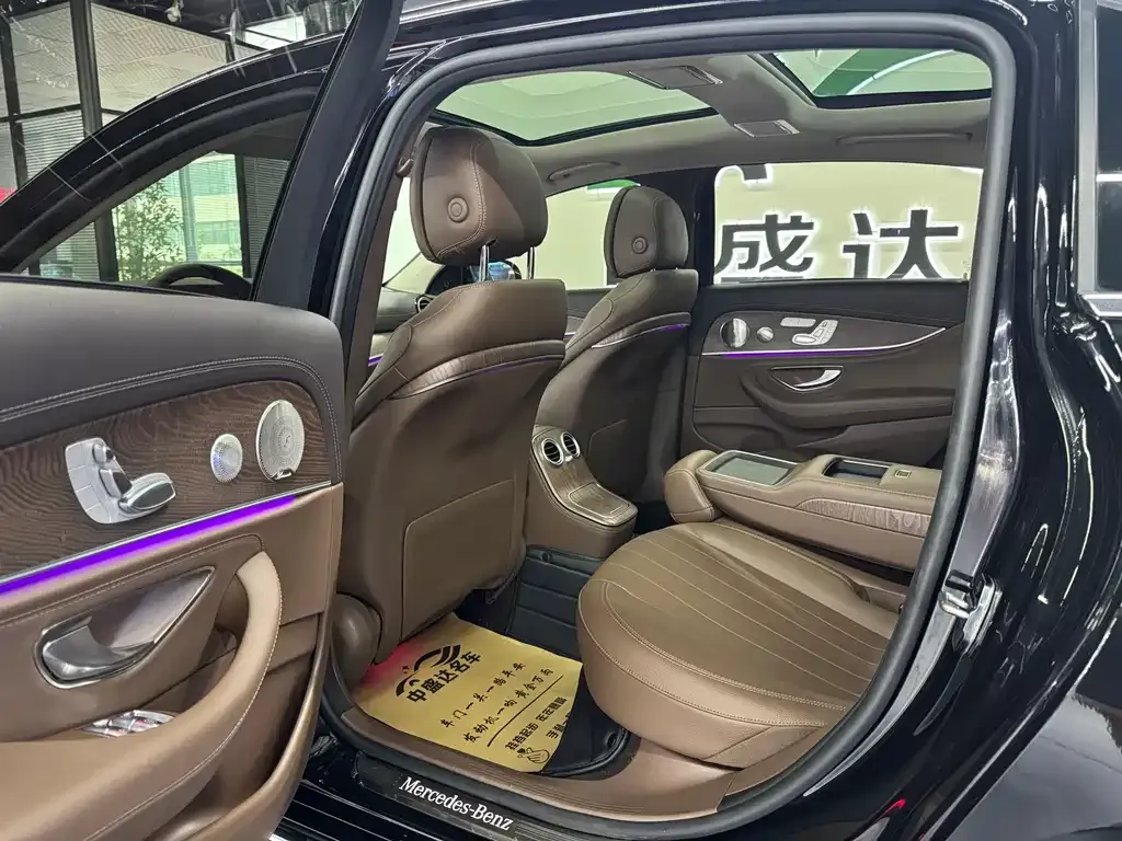 Mercedes-Benz E-Class 2021 из CN, фото 8