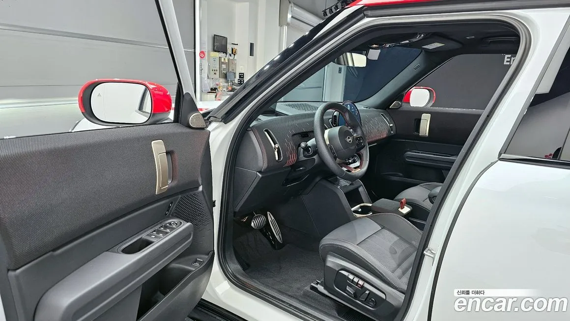 Mini Countryman 2024 из KR, фото 10