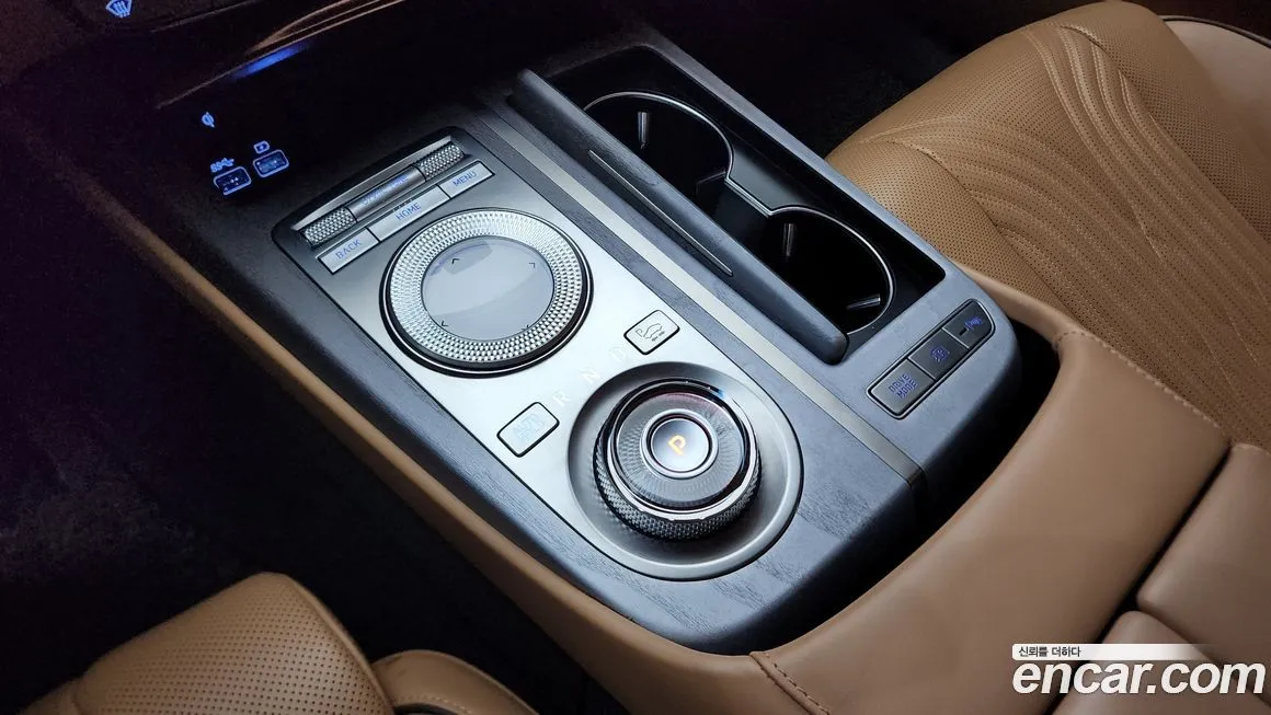 Genesis G80 — фото 9