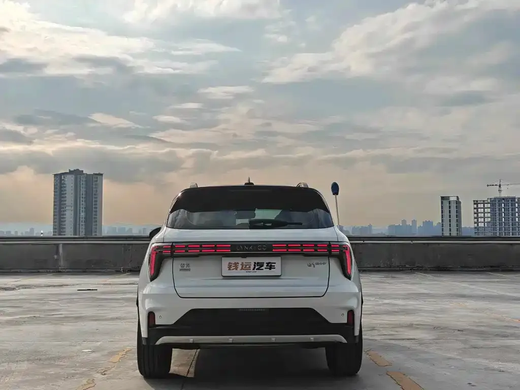 Lynk & Co 01 2023 из CN, фото 10