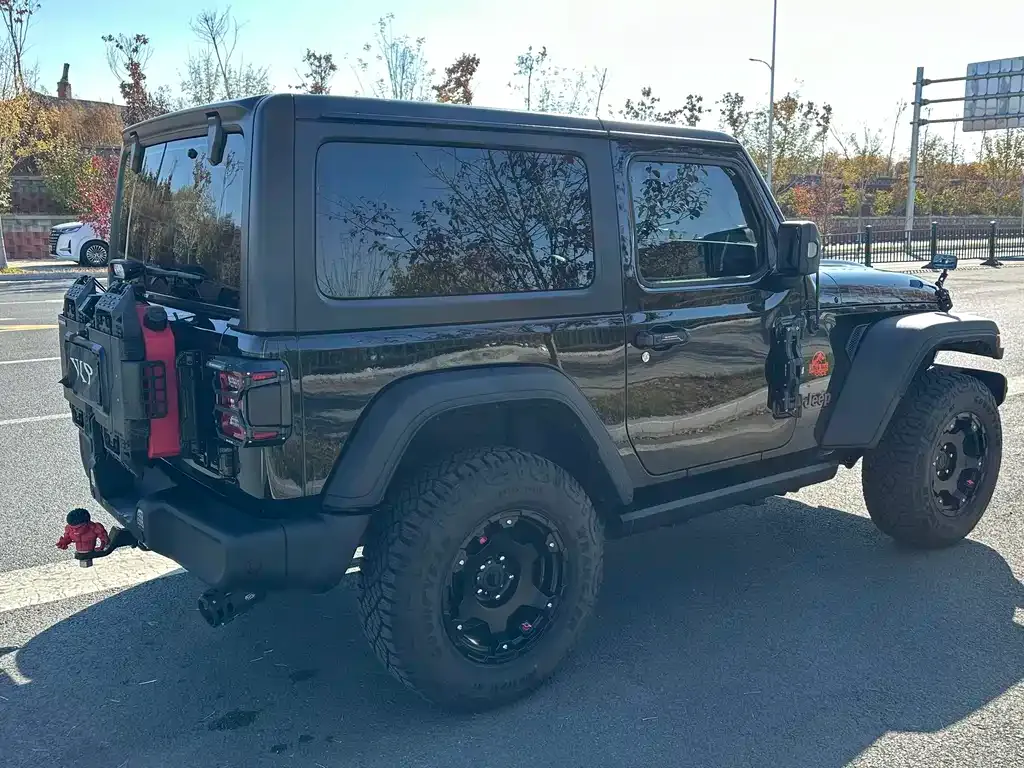 Jeep Wrangler 2022 из CN, фото 5