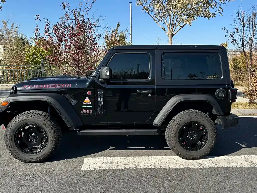 Jeep Wrangler 2022 из CN, фото 8