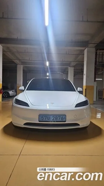 Tesla Model 3 — фото 5