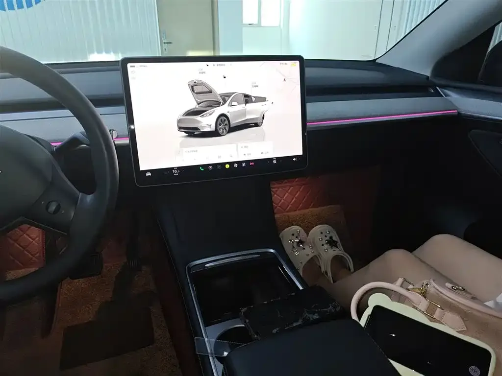 Tesla Model Y 2023 из CN, фото 6