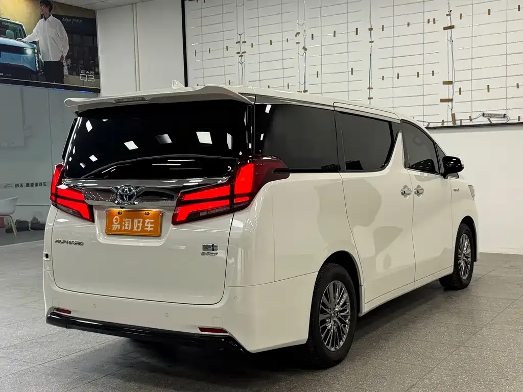 Toyota Alphard 2021 из CN, фото 6