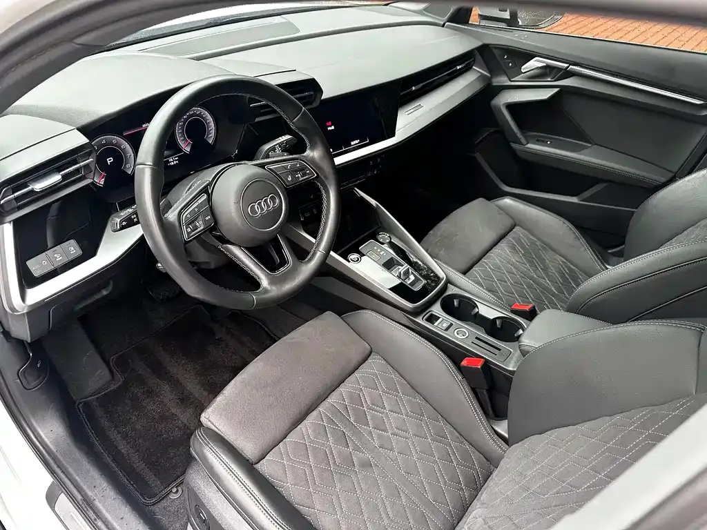 Audi A3 — фото 8