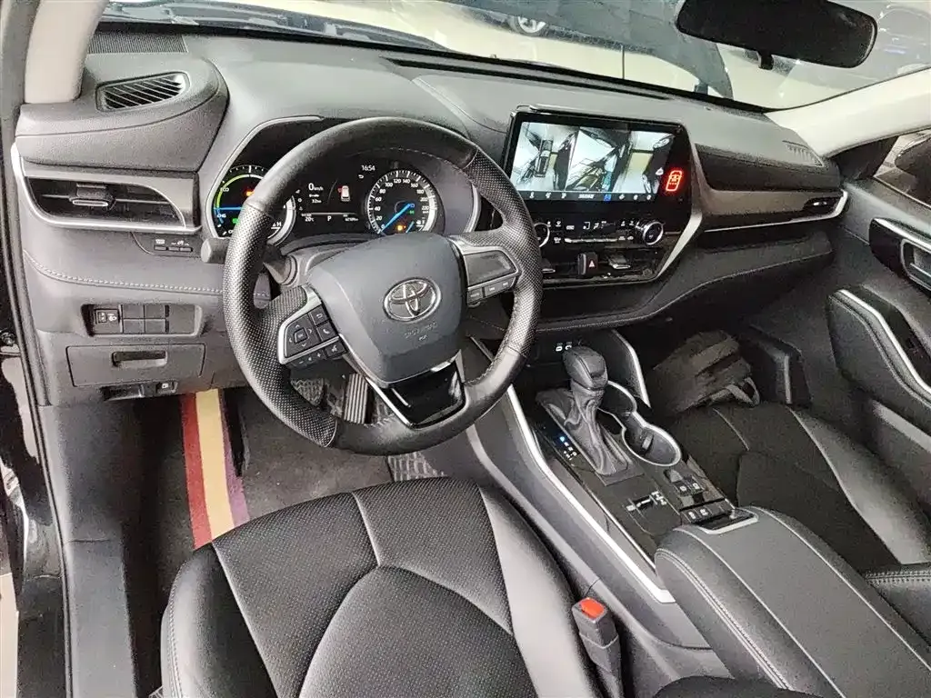 Toyota Highlander 2023 из CN, фото 10