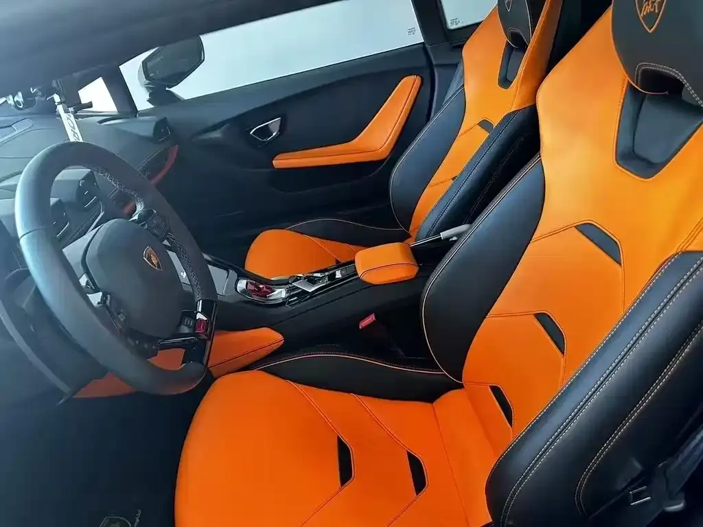 Lamborghini Huracan 2022 из CN, фото 8