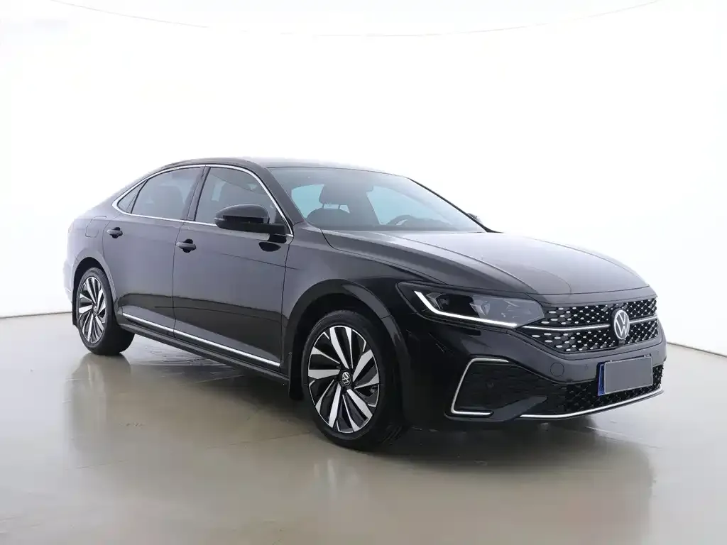Volkswagen Passat 2022 из CN, фото 3