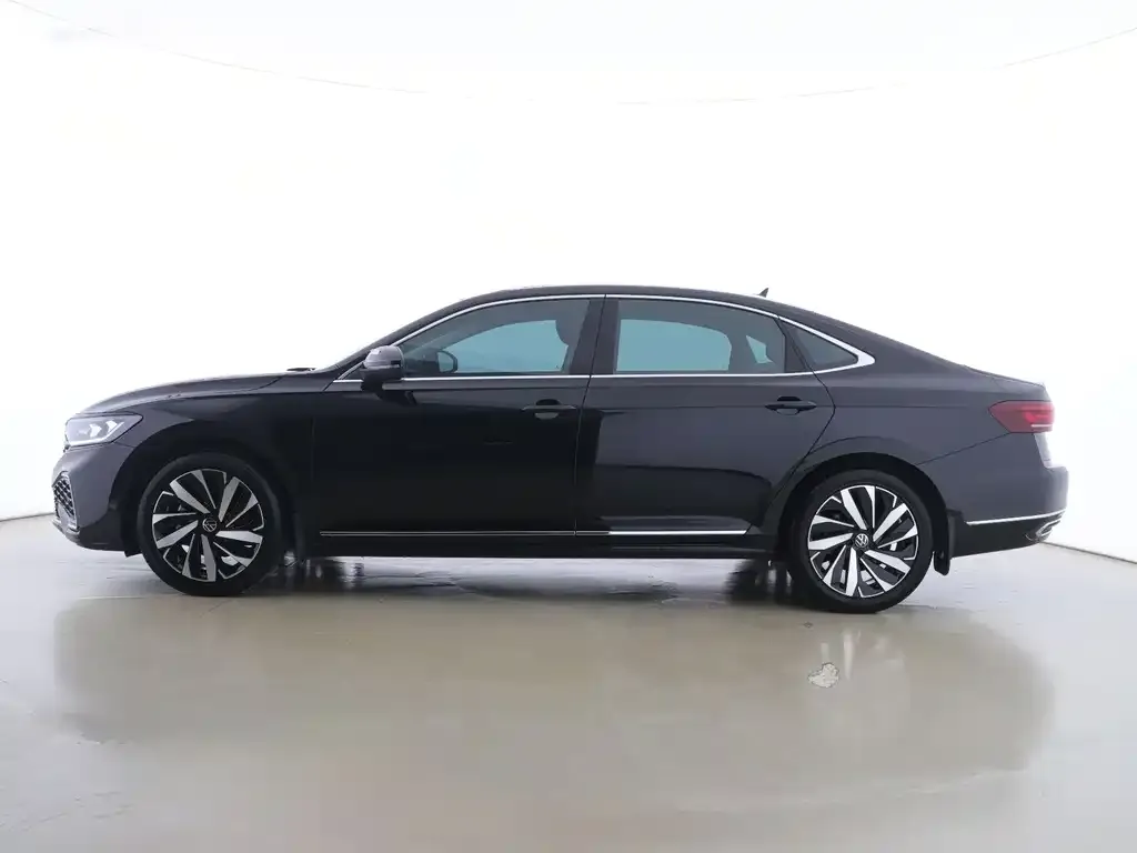 Volkswagen Passat 2022 из CN, фото 5