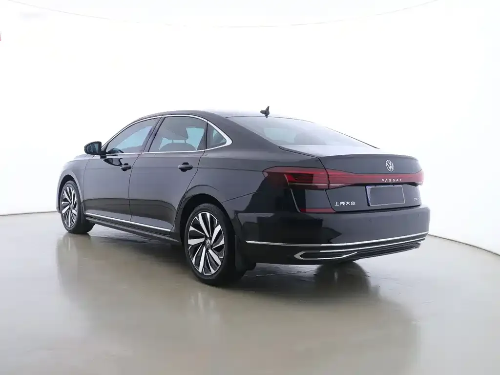 Volkswagen Passat 2022 из CN, фото 8