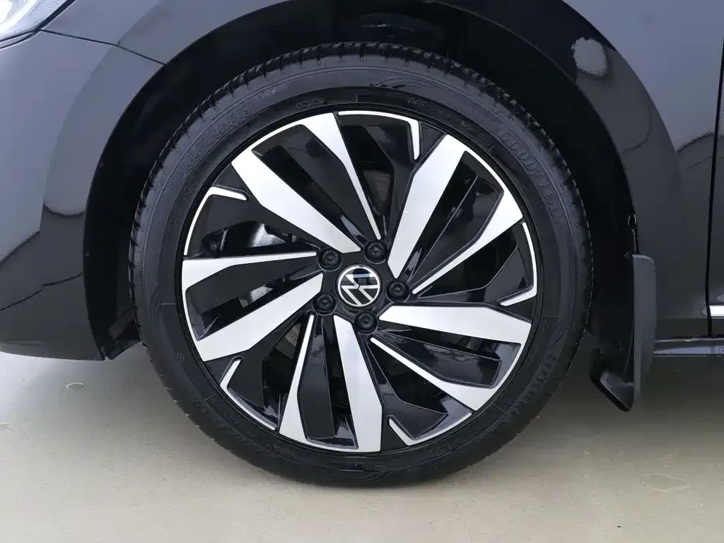 Volkswagen Passat 2022 из CN, фото 9