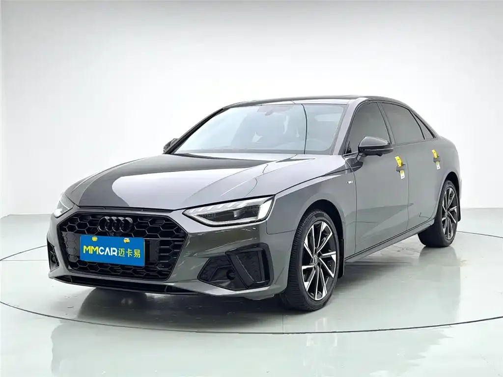 Audi A4L 2023 из CN, фото 1