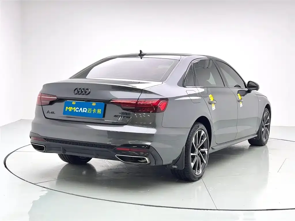 Audi A4L 2023 из CN, фото 6