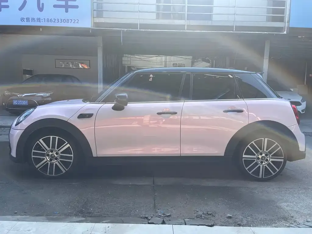 MINI Cooper (3-door) 2023 из CN, фото 4