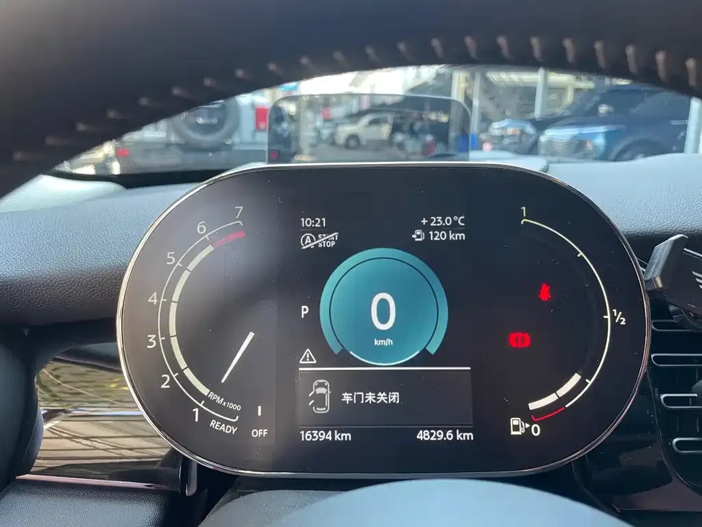 MINI Cooper (3-door) 2023 из CN, фото 8