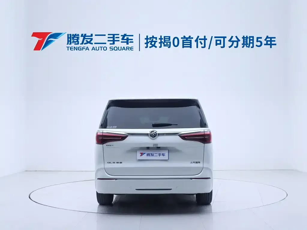 Buick GL8 2021 из CN, фото 4