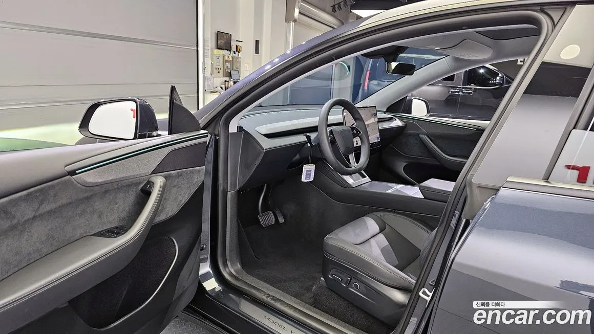Tesla Model Y 2025 из KR, фото 10