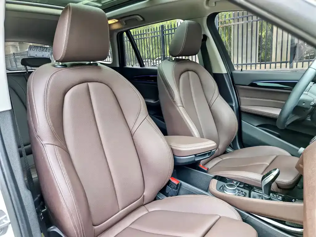 BMW X1 2021 из CN, фото 7