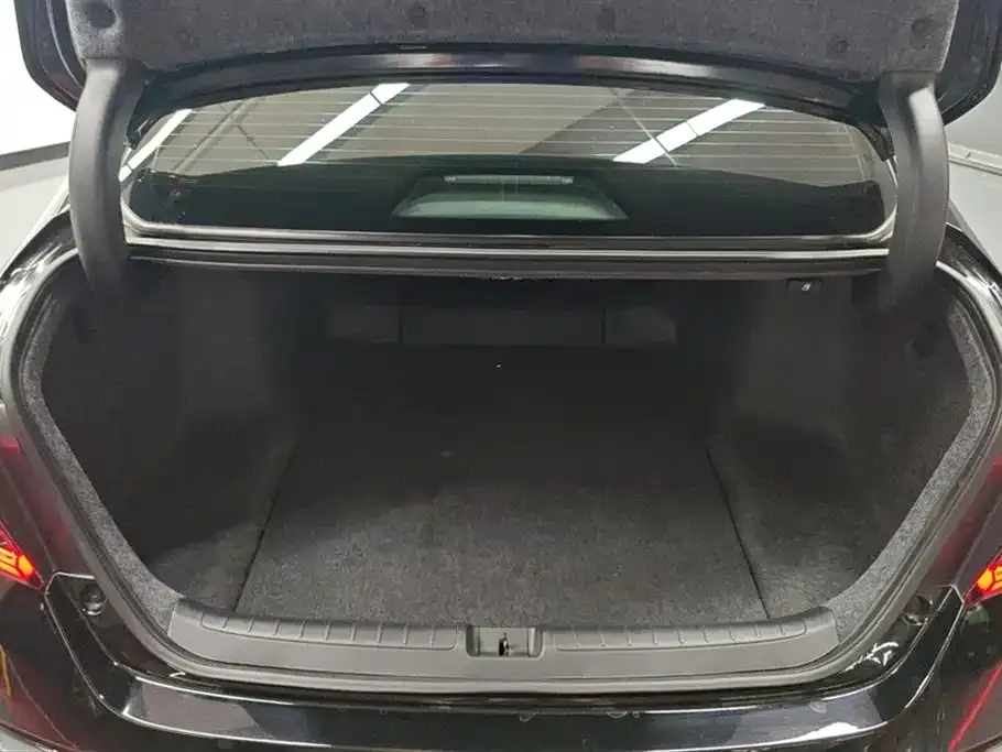 Honda Accord — фото 4