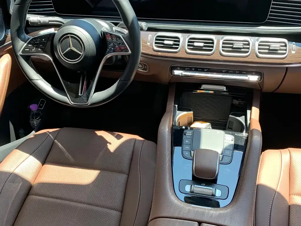 Mercedes-Benz GLE — фото 10