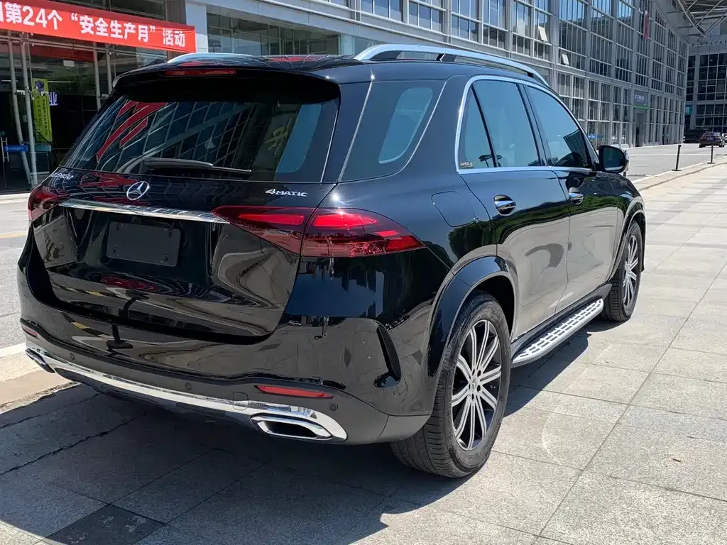 Mercedes-Benz GLE — фото 6