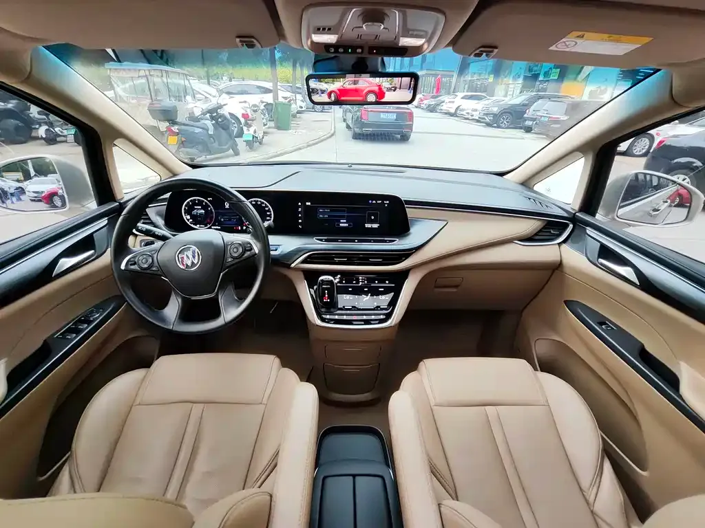 Buick GL8 2021 из CN, фото 9